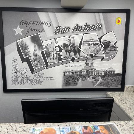 מלון Super 8 By Wyndham San Antonio Downtown Ne מראה חיצוני תמונה