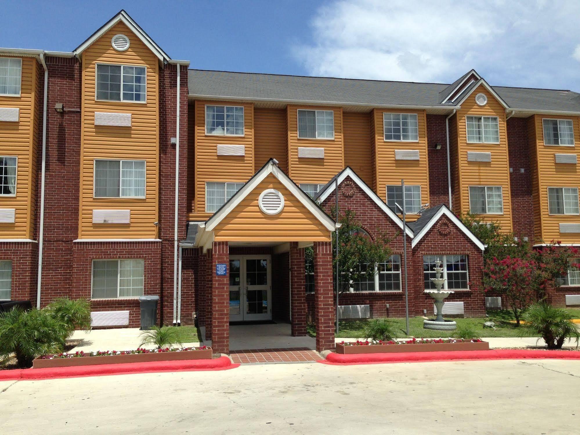מלון Super 8 By Wyndham San Antonio Downtown Ne מראה חיצוני תמונה