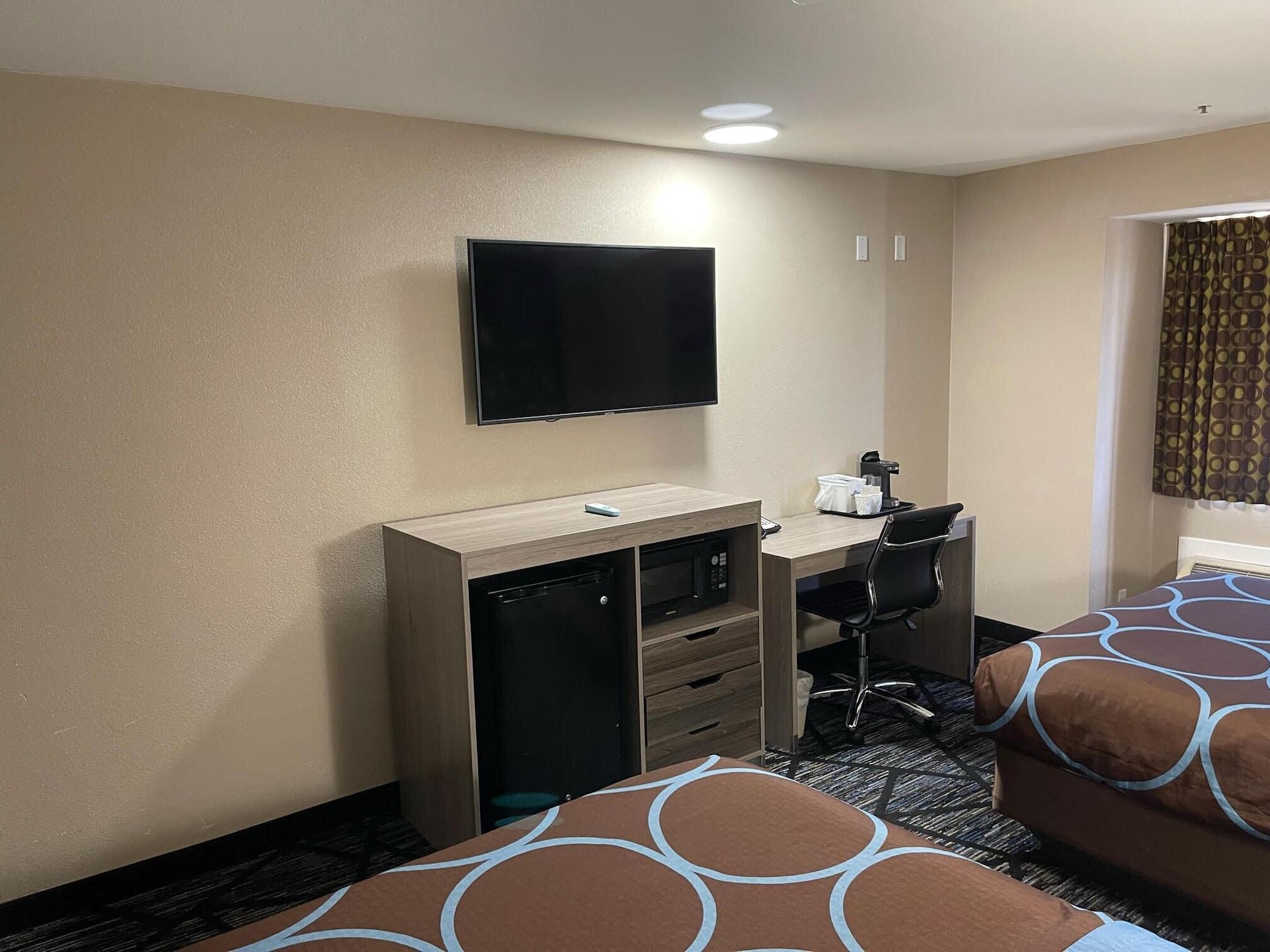 מלון Super 8 By Wyndham San Antonio Downtown Ne מראה חיצוני תמונה