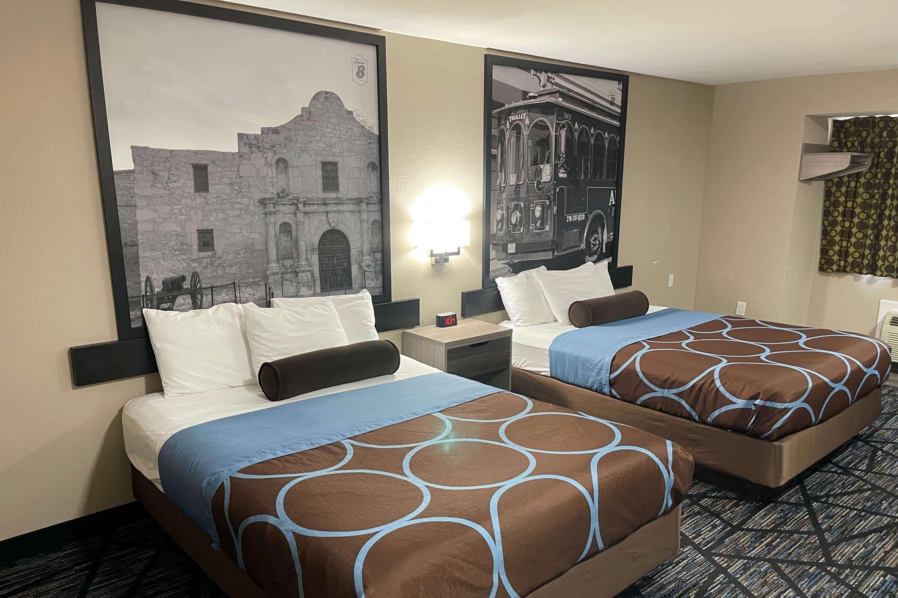 מלון Super 8 By Wyndham San Antonio Downtown Ne מראה חיצוני תמונה